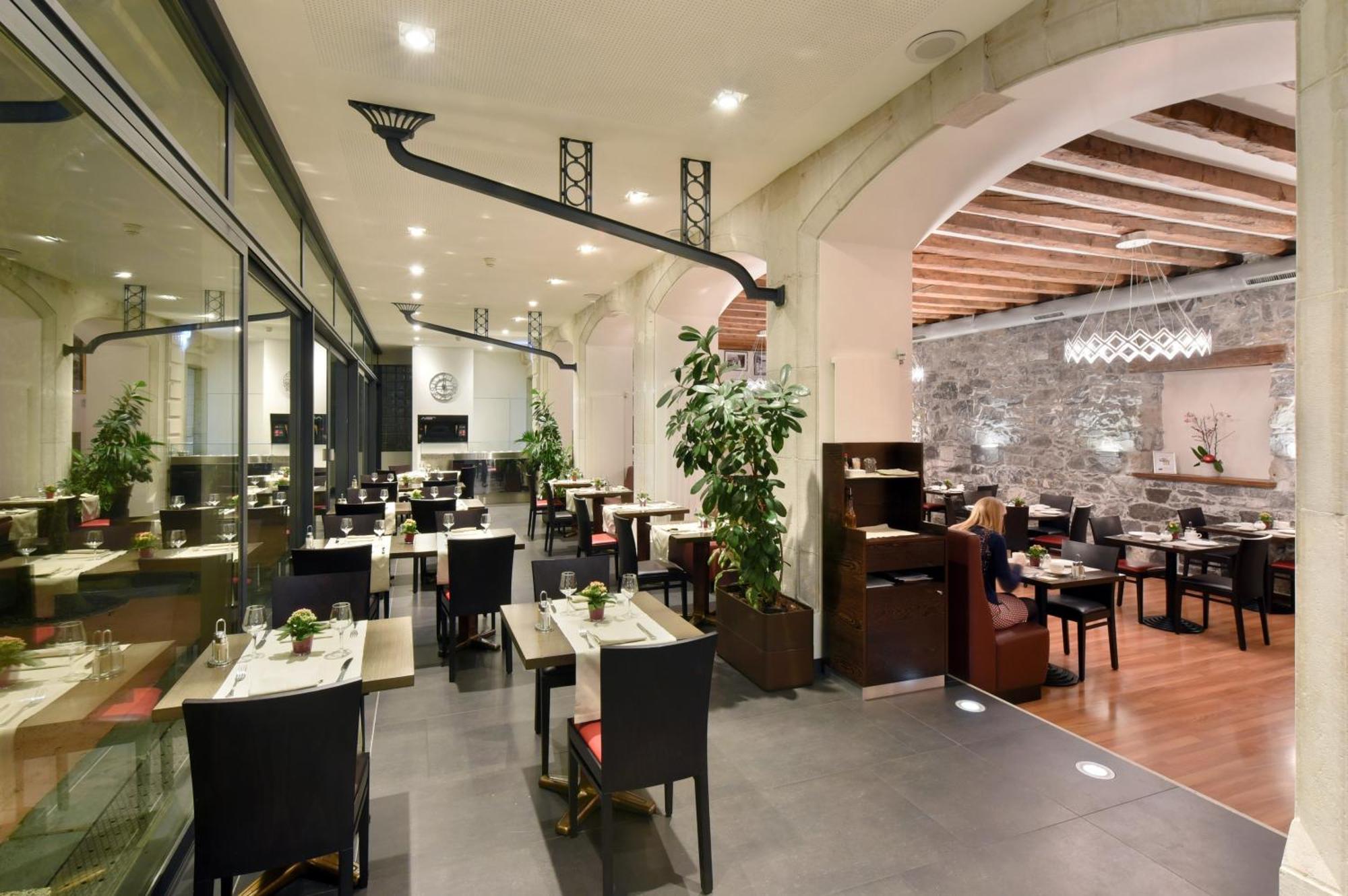 Hotel International & Terminus Geneva Luaran gambar