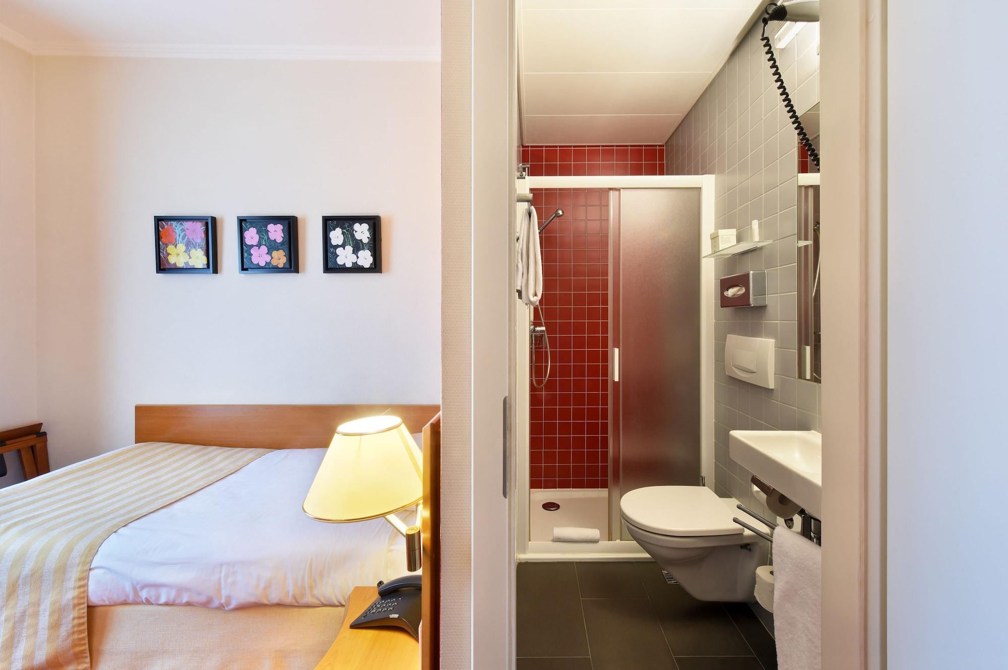 Hotel International & Terminus Geneva Luaran gambar